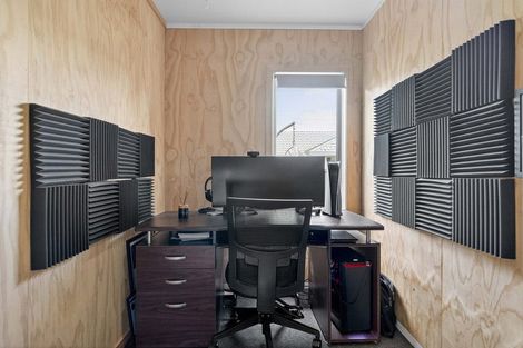 Photo of property in 30 Pelorus Street, Welcome Bay, Tauranga, 3112