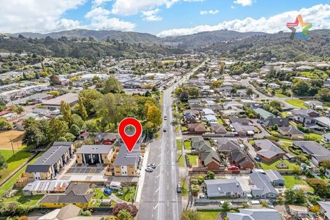 Photo of property in 3/240 Stokes Valley Road, Stokes Valley, Lower Hutt, 5019