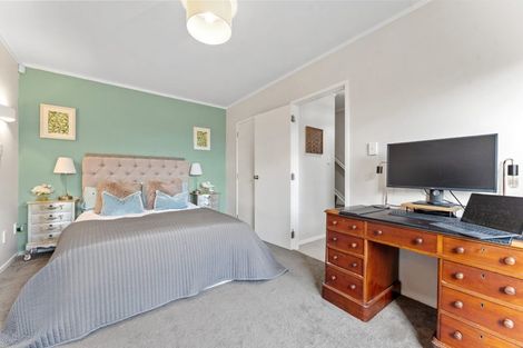 Photo of property in 1/10 Harley Road, Hauraki, Auckland, 0622