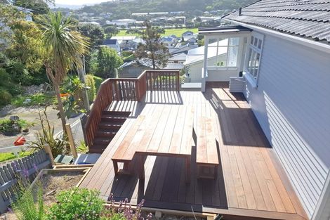 Photo of property in 2 Darlington Terrace, Miramar, Wellington, 6022