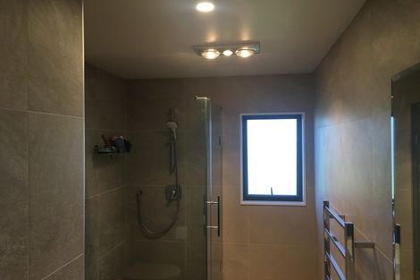 Photo of property in 49 Johns Creek Crescent, Silverdale, 0932