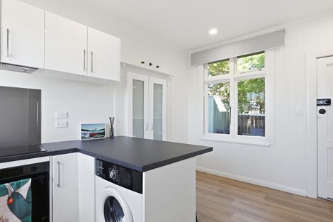 Photo of property in 27a Galloway Street, Mornington, Dunedin, 9011