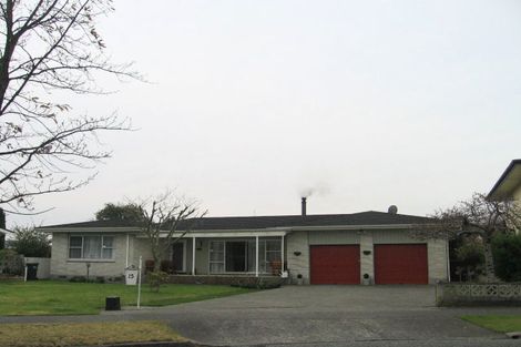 Photo of property in 15 Crichton Place, Taradale, Napier, 4112