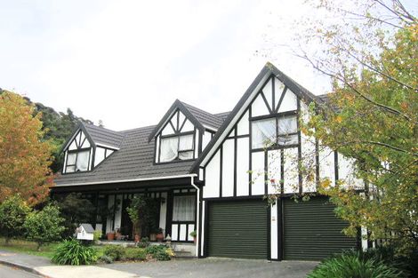 Photo of property in 16 Penny Lane, Silverstream, Upper Hutt, 5019