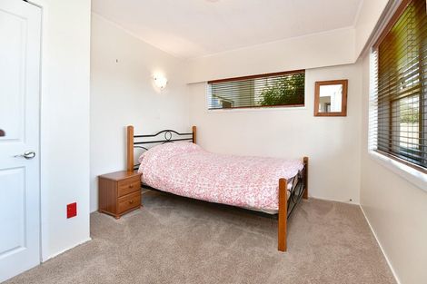Photo of property in 1/165 Deep Creek Road, Torbay, Auckland, 0630