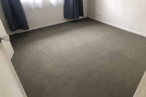 Photo of property in 8 Don Buck Road, Massey, Auckland, 0614