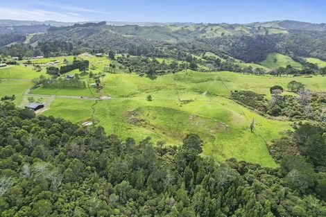 Photo of property in 132b Gatfield Road, Kaukapakapa, 0873