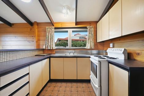 Photo of property in 6 Waimate Crescent, Tokoroa, 3420