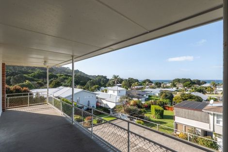Photo of property in 28 Fyfe Road, Waihi Beach, 3611