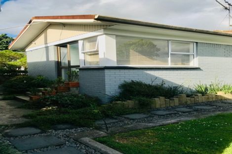 Photo of property in 1 Aurea Avenue, Pakuranga, Auckland, 2010