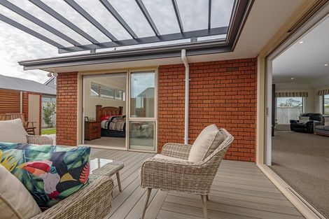 Photo of property in 8a Vernon Avenue, Takaro, Palmerston North, 4412