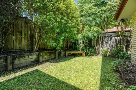 Photo of property in 13 Kristin Lane, Albany, Auckland, 0632
