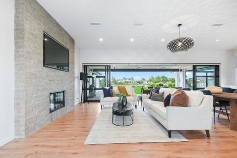 Photo of property in 35 Roy Hilton Drive, Flagstaff, Hamilton, 3210