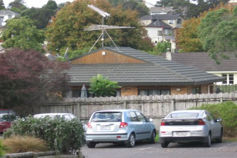 Photo of property in 96 Atkinson Road, Titirangi, Auckland, 0604