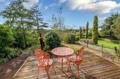 Photo of property in 12 Greenhill Crescent, Pakuranga, Auckland, 2010