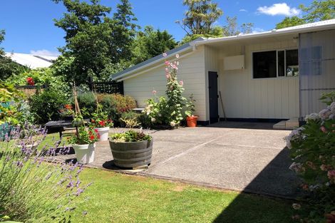 Photo of property in 30 Dundas Street, Porangahau, 4293