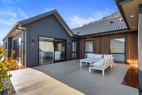 Photo of property in 3 Maurice Harding Avenue, Paerata, Pukekohe, 2124