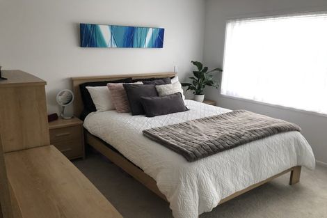 Photo of property in 5c New Windsor Road, Avondale, Auckland, 0600