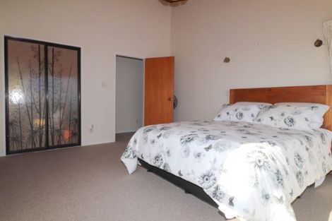Photo of property in 13 Sarjants Road, Te Puru, Thames, 3575
