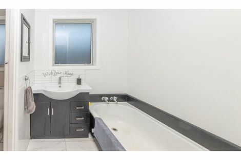 Photo of property in 56a Rangiora Woodend Road, Woodend, 7610