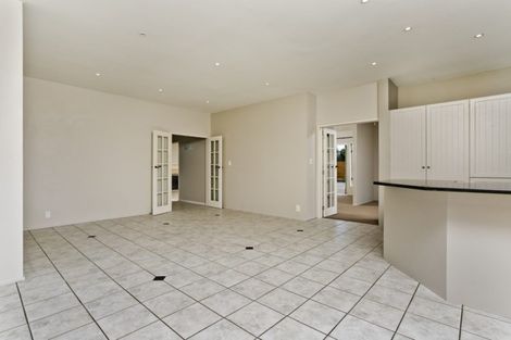 Photo of property in 246 State Highway 16, Kumeu, 0892