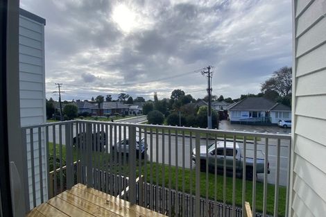 Photo of property in 588b Te Atatu Road, Te Atatu Peninsula, Auckland, 0610