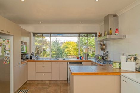 Photo of property in 13 Cook Drive, Whitianga, 3510