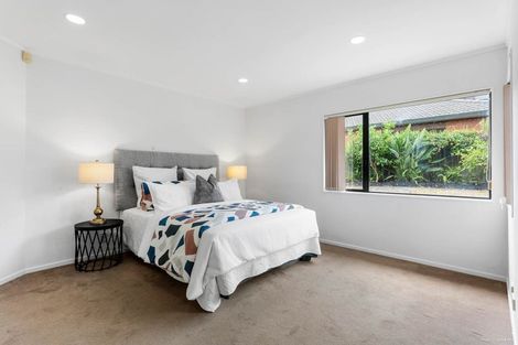 Photo of property in 1/13 Thornton Road, Milford, Auckland, 0620