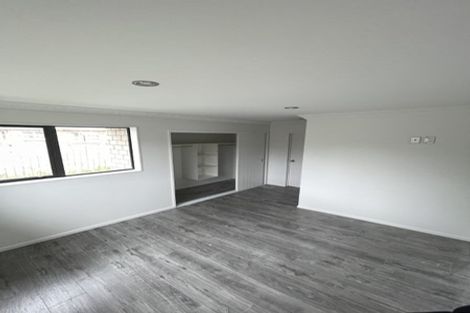 Photo of property in 93 Gray Avenue, Mangere East, Auckland, 2024