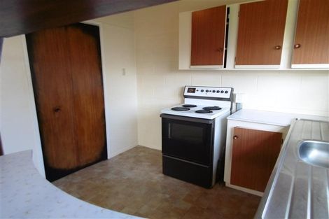 Photo of property in 12 Norwich Avenue, Spotswood, New Plymouth, 4310