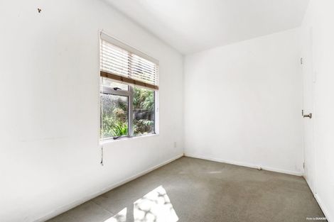 Photo of property in 96 Hadfield Street, Beach Haven, Auckland, 0626