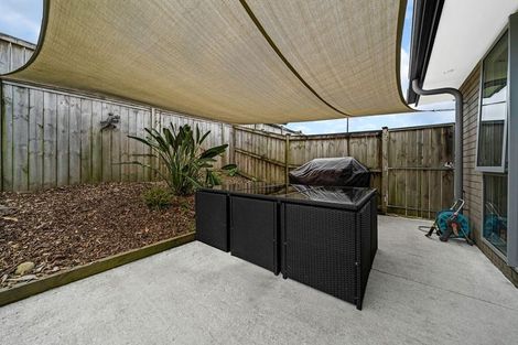 Photo of property in 21 Parkgrove Crescent, Pokeno, 2402