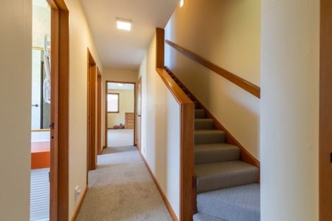 Photo of property in 29 Greenstone Place, Fernhill, Queenstown, 9300