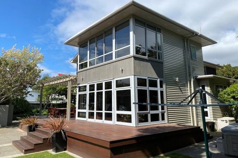 Photo of property in 1/4 Bloomfield Terrace, Hutt Central, Lower Hutt, 5010