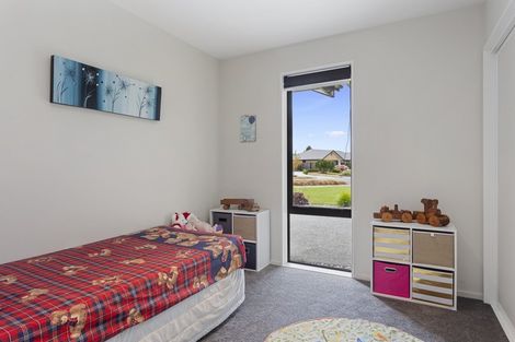 Photo of property in 67 Acacia Avenue, Rangiora, 7400