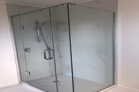 Photo of property in 3 Erica Road, Sunnynook, Auckland, 0620