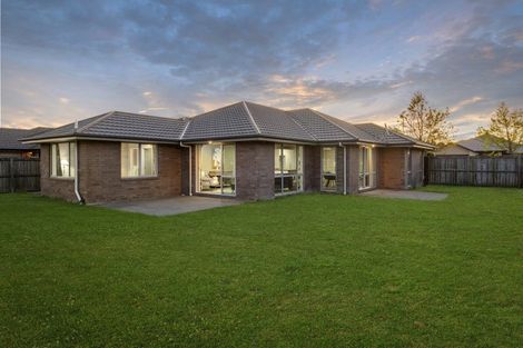 Photo of property in 70 Aidanfield Drive, Aidanfield, Christchurch, 8025