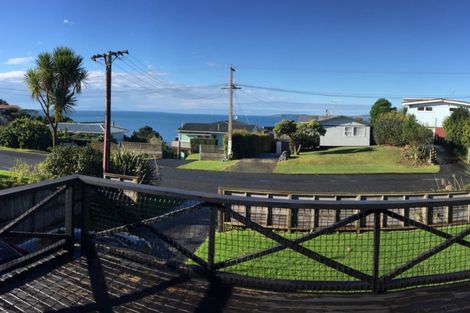 Photo of property in 9 Barrier View Road, Leigh, 0985