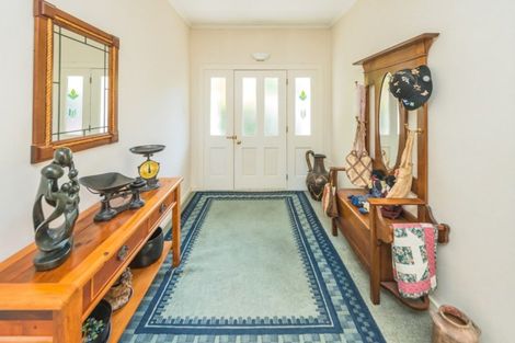 Photo of property in 20 Kent Road, Saint Johns Hill, Whanganui, 4501