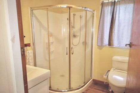 Photo of property in 2/134 Forrest Road, Milford, Auckland, 0620