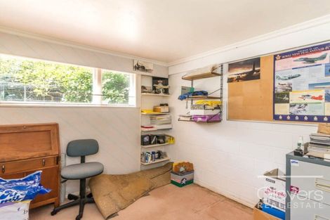 Photo of property in 114 Sturges Road, Henderson, Auckland, 0612