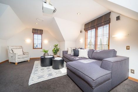 Photo of property in 183 Victoria Avenue, Hokowhitu, Palmerston North, 4410