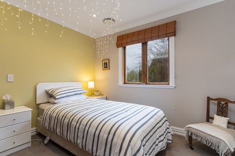 Photo of property in 25 Main Street, Greytown, 5712