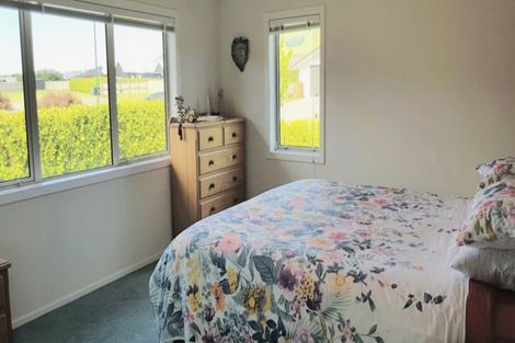 Photo of property in 39 Pukeko Way, Kinloch, Taupo, 3377