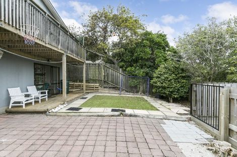 Photo of property in 31 Bell Street, Tawa, Wellington, 5028