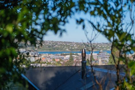 Photo of property in 138 Queen Street, North Dunedin, Dunedin, 9016