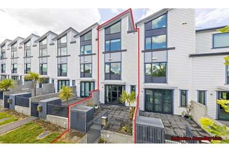 Photo of property in 301 Murphys Road, Flat Bush, Auckland, 2019