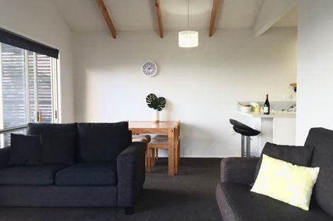 Photo of property in 9 Barrier View Road, Leigh, 0985