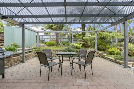 Photo of property in 48 Tiroroa Avenue, Te Atatu South, Auckland, 0610