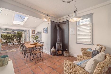 Photo of property in 4 Stoke Street, Sumner, Christchurch, 8081